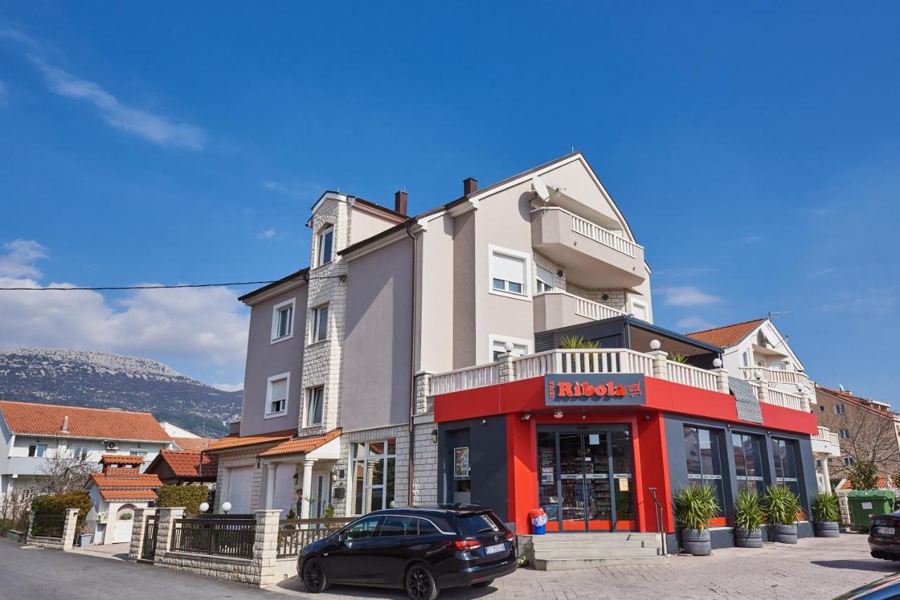 Apartments Lovric With Sea View Kastela Exterior photo